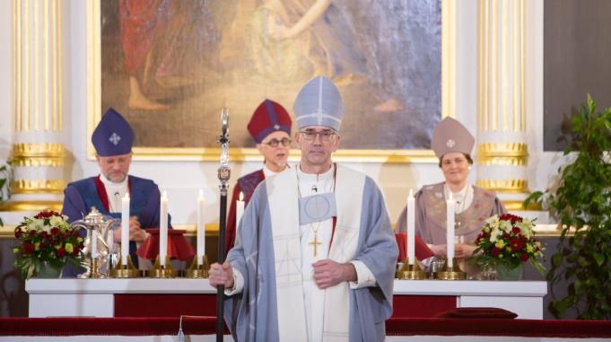 Piispa Matti Salomäki: ”Kirkon Perusta On Ja Pysyy Jumalan Sanassa”