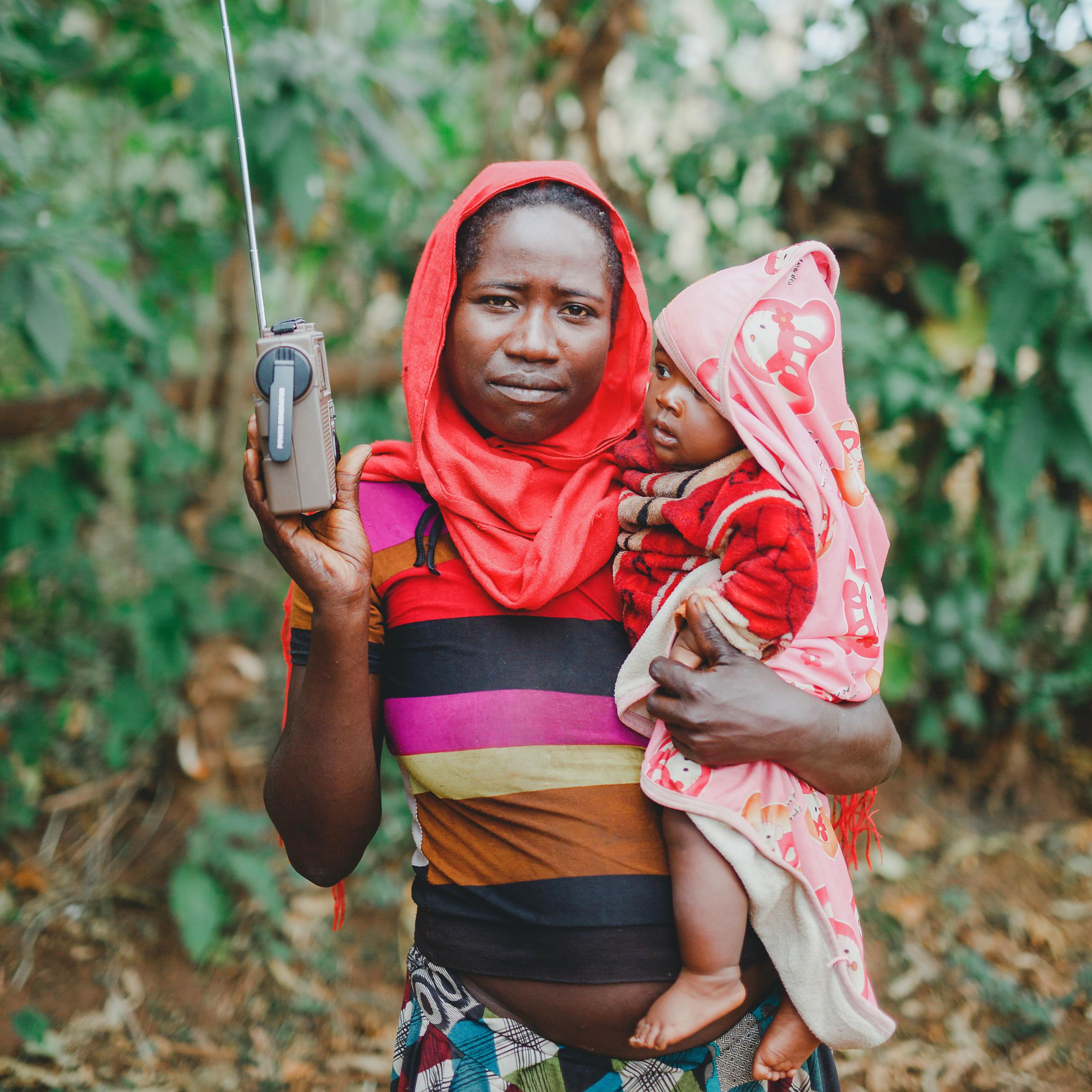 Etiopia nainen kasvot äiti lapsi radio