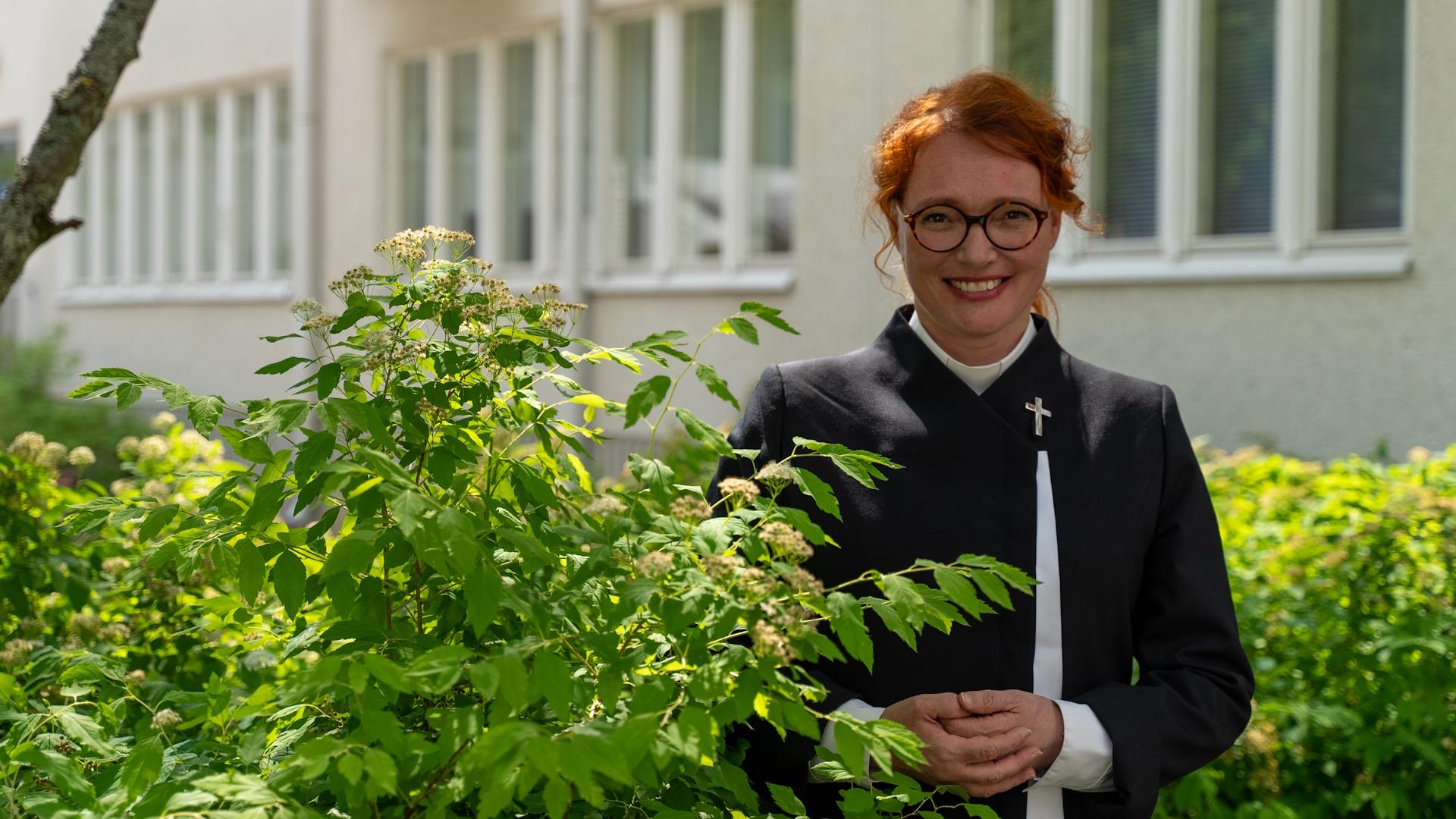 Mari Parkkinen − Uskoon, Palveluun Ja Piispan Tehtävään Johdatettu - Sansa